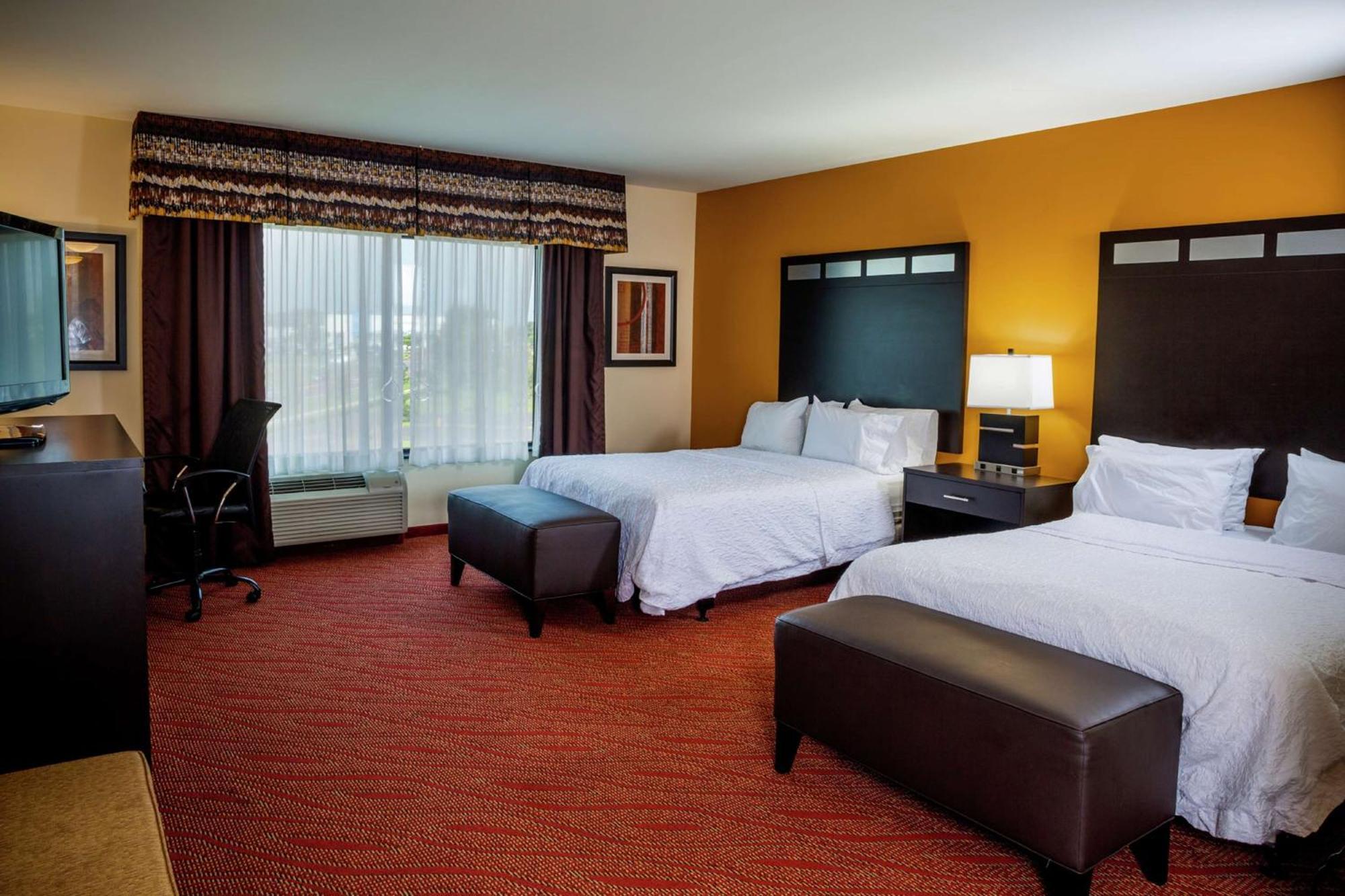 Hampton Hotel